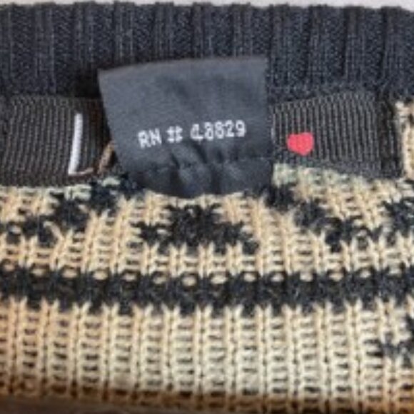 LOVE BY CHELSEY JUNIOR SIZE L CROPPED LONG SLEEVE AZTEC SWEATER-BLACK/TAN - Picture 3 of 4